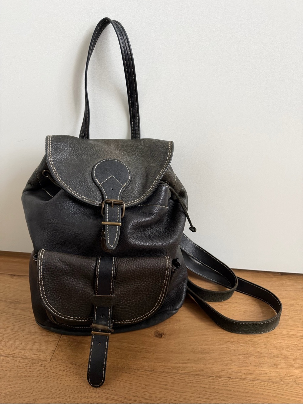Vintage Leather Backpack Knapsack